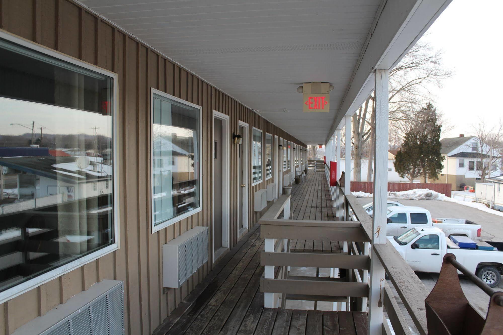 Brown'S Motel Aberdeen Екстериор снимка