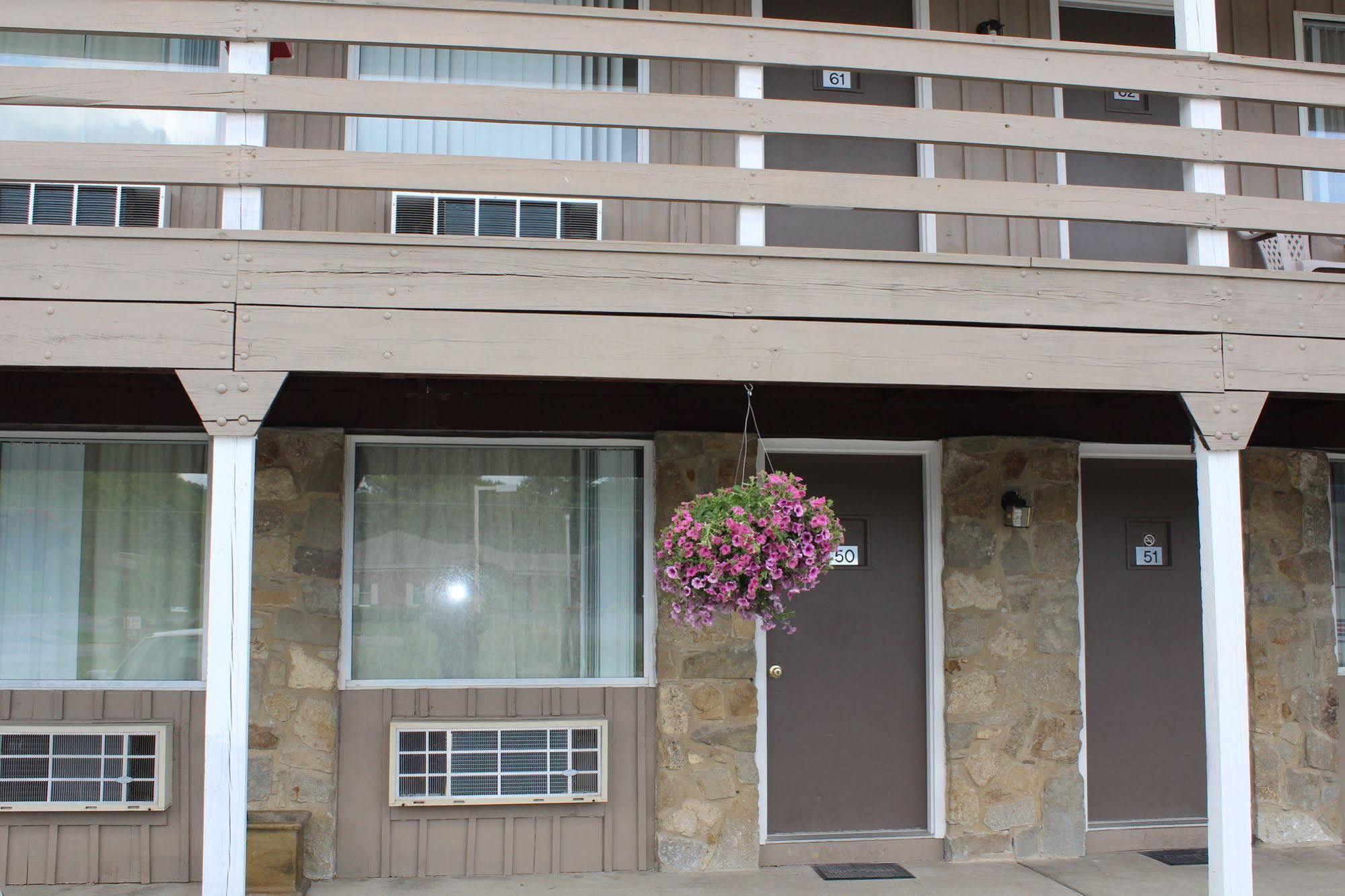 Brown'S Motel Aberdeen Екстериор снимка