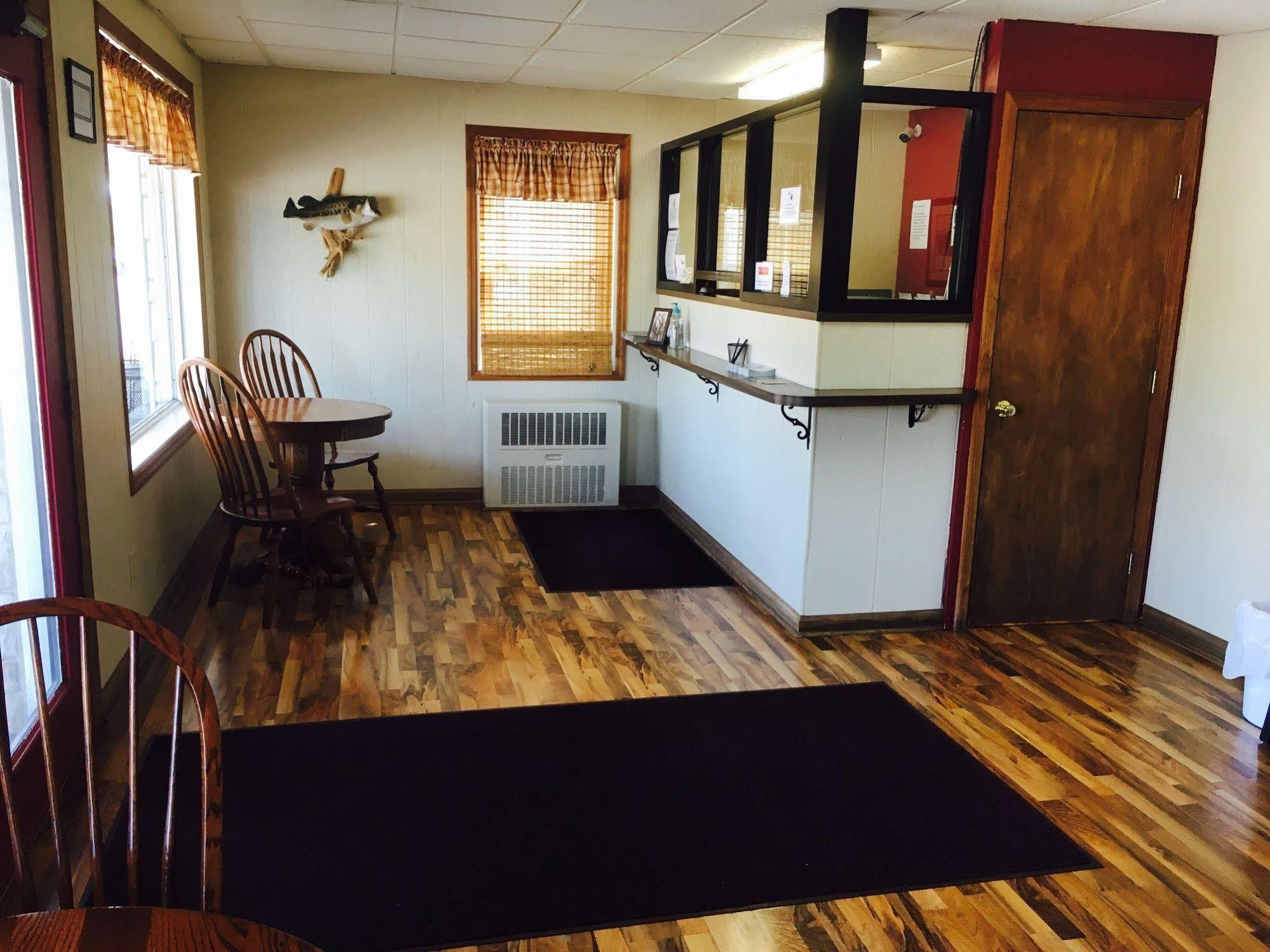 Brown'S Motel Aberdeen Екстериор снимка